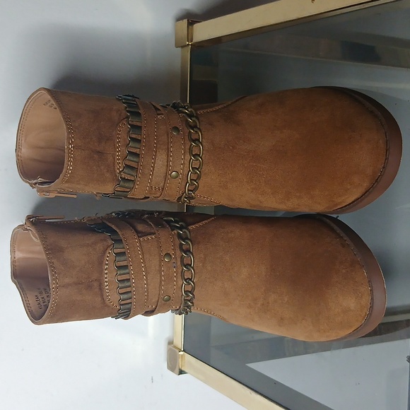 JustFab Kualeah Chain Strap Ankle Boots Size 9 - Picture 2 of 15